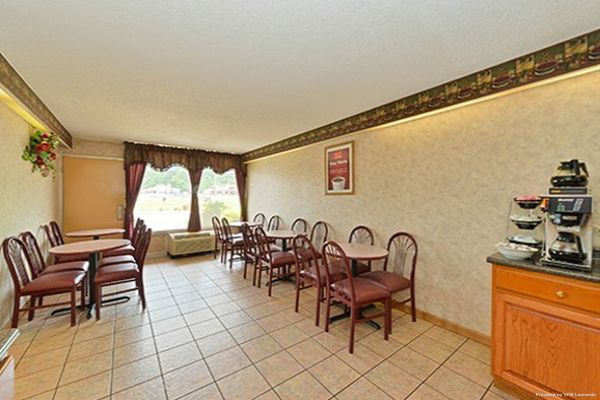 Hotel Econo Lodge Cave City